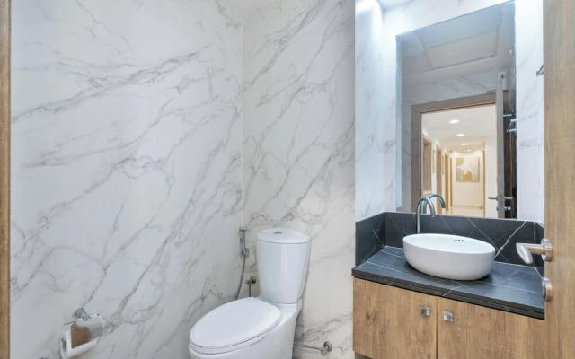 Lux BnB I Executive Tower I Business Bay