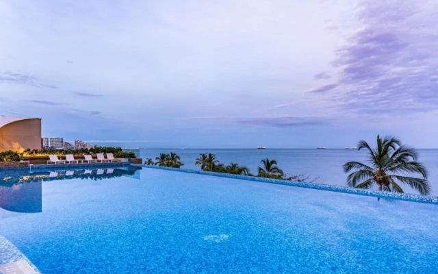 Hotel Irotama Lago
