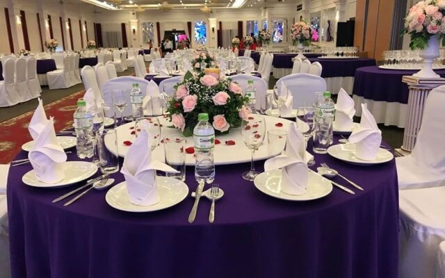 White Palace Thai Binh Hotel 1