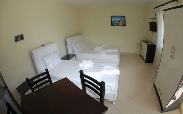 Rama Apartments