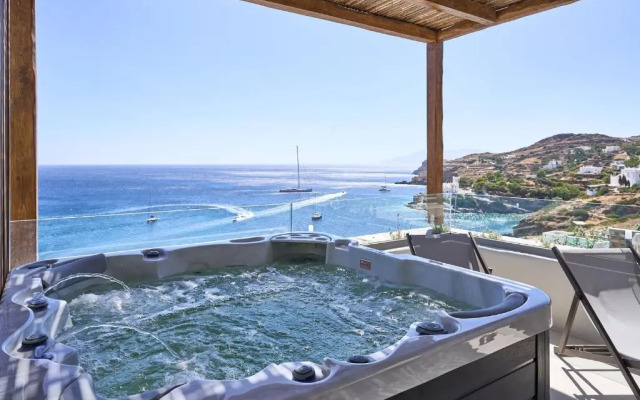 Ios Grand Pool Suites