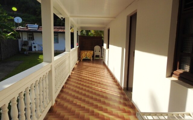 House with 2 Bedrooms in Le Robert, with Private Pool, Enclosed Garden And Wifi - 18 Km From the Beach