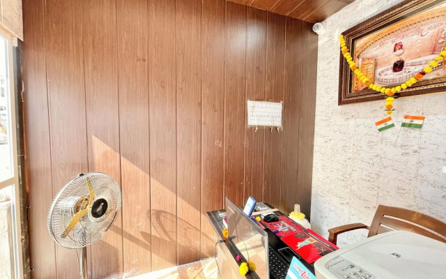 Hotel Satyam Palace - near Temple