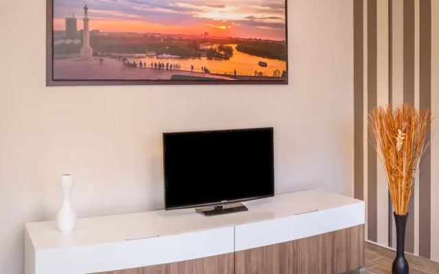 Feel Belgrade Downtown Apartment