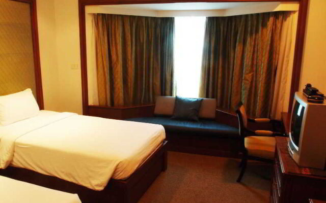 Silk Suite Silom