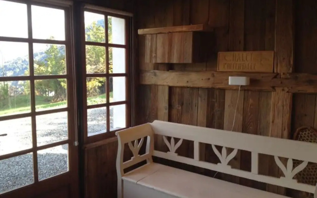 Comfortable Chalet Near Ski-lift