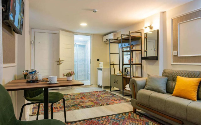 Blue Marmara Suites