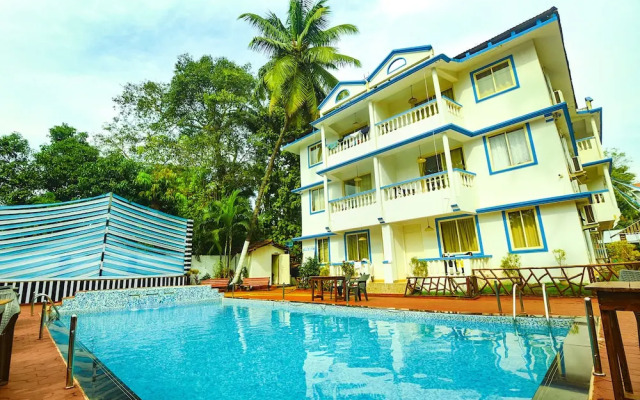 Fabhotel Grand Royal Palms