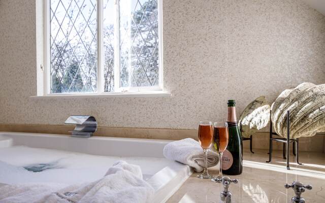 Rowhill Grange Hotel & Utopia Spa