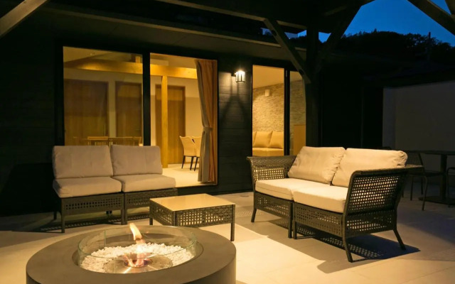 Mezzo All Suite Villas
