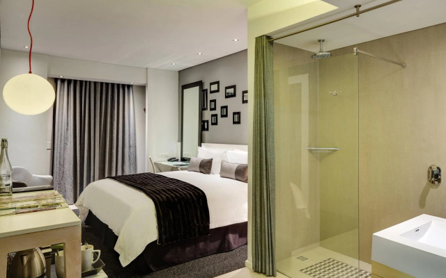 Protea Hotel Fire & Ice by Marriott Pretoria Menlyn