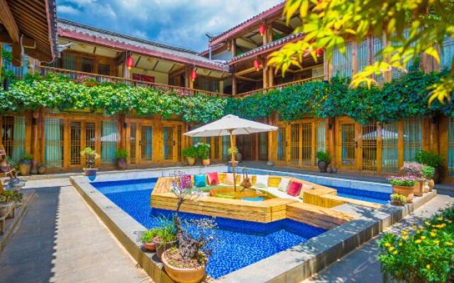 Lijiang Yi Lan Water Atrium Boutique Inn