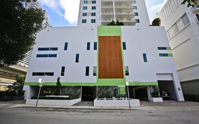 Nuovo Miami Apartments at Brickell - Downtown