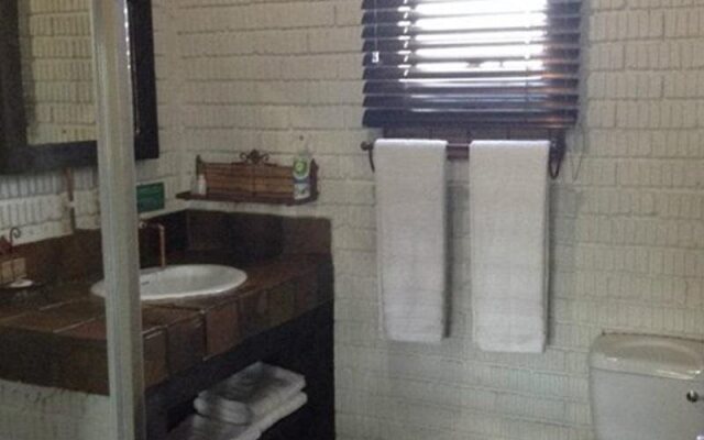 Reinheim River Chalets & Caravan Park