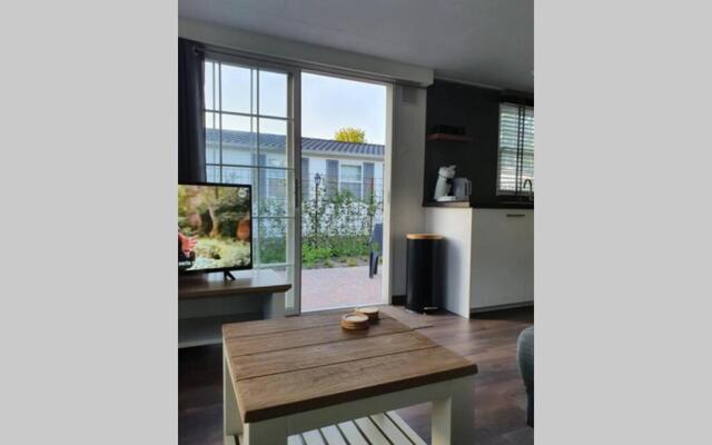 Vazonics Valkenbosch 76