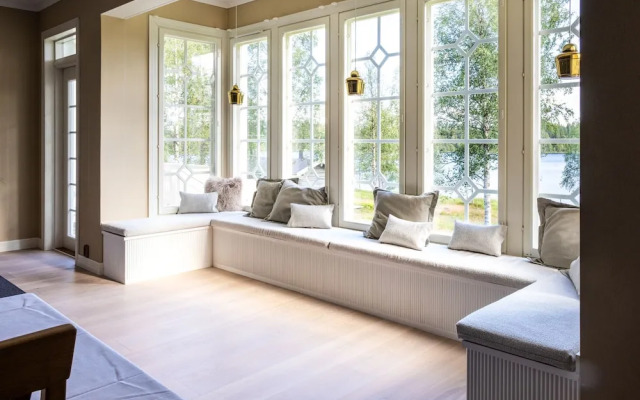 House of Northern Senses