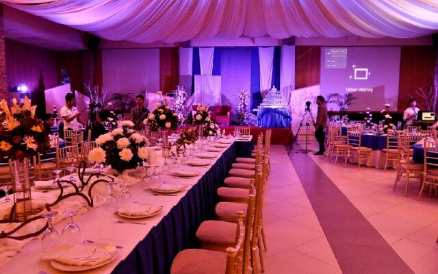 Hotel Tavern Surigao