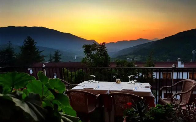 Hotel Cercone