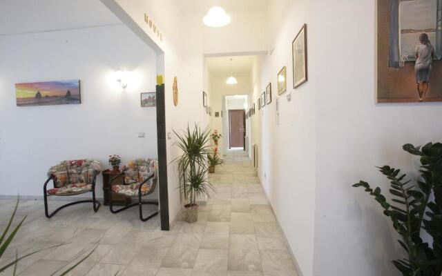 Etna Sea House