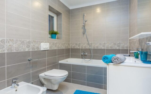 Villa Josipa-with Pool and Beautiful Garden