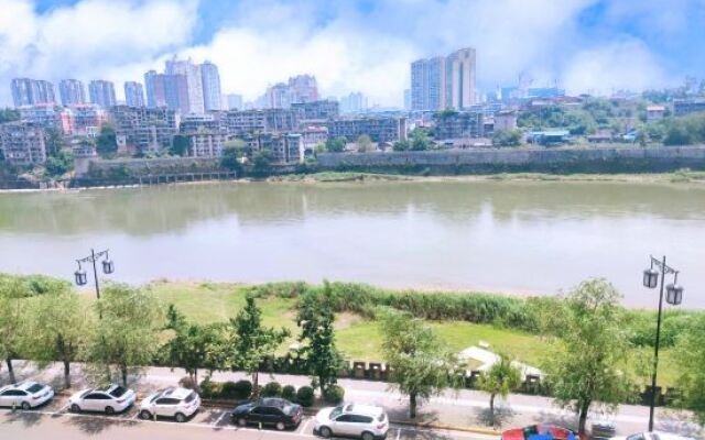 Xana Lite Hotelle (Zizhong Shanghehui)