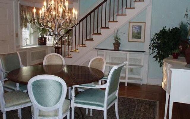 Scranton Seahorse Inn