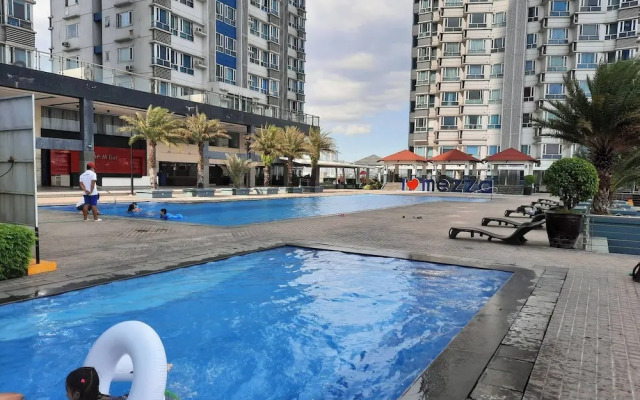 Stylish Condo at Mezza 1 With Fast Wifi & Netflix