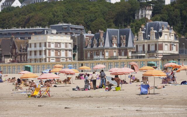 Pierre & Vacances Résidence Les Embruns
