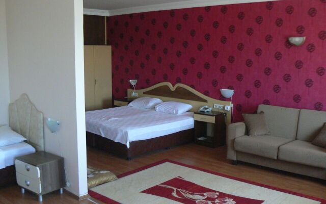 Hotel Delta Yss