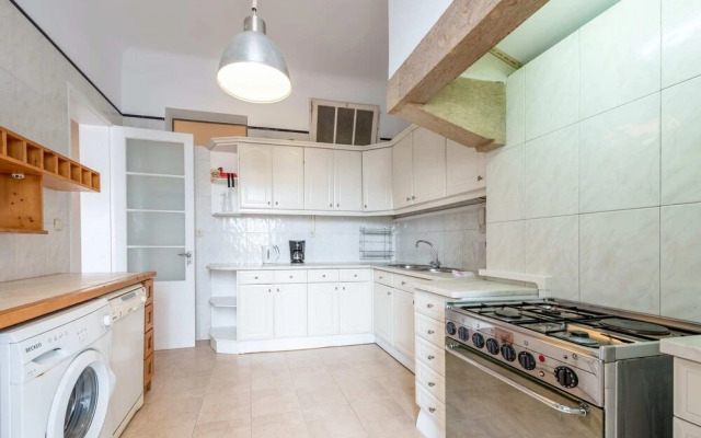 Guestready - Wonderful 4BR Flat Near Liberdade Avenue, Lisbon
