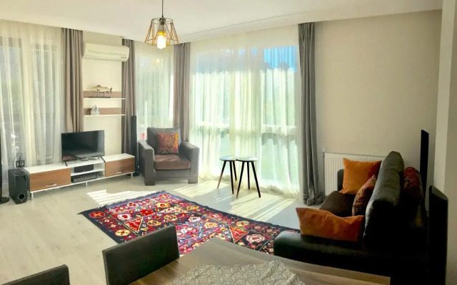 Entirely Apartment, Near Lake, Full kitchen,Wi Fi, AC