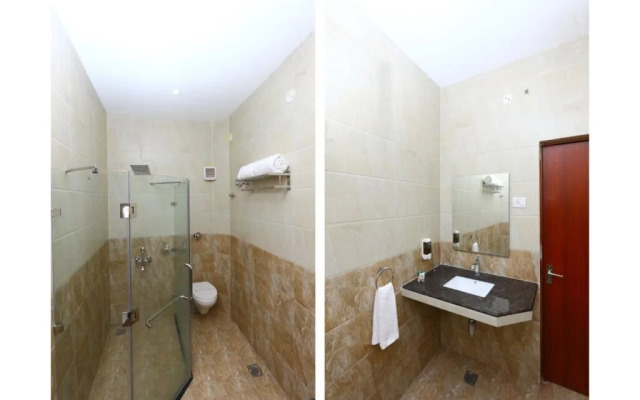 RB Grand Residency by OYO Rooms