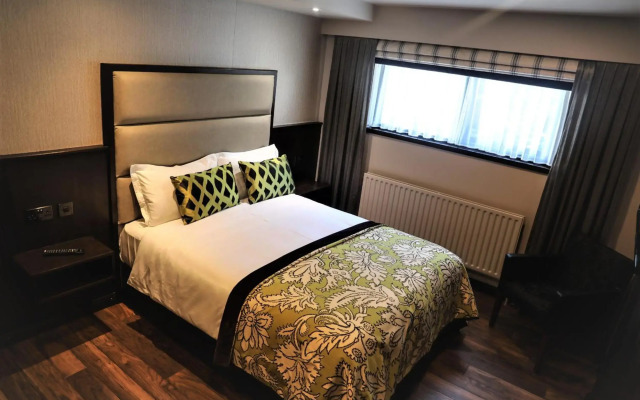 The Lansdowne Hotel