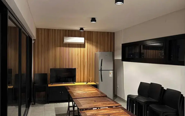 Alberti 360 Charming City Center Apartment With Shared Pool