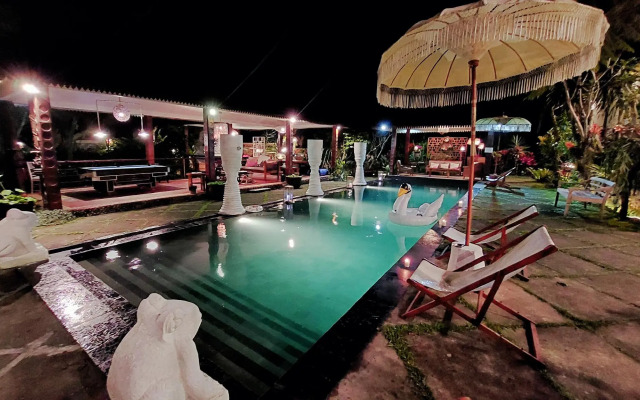 Villa Makcik Yogyakarta