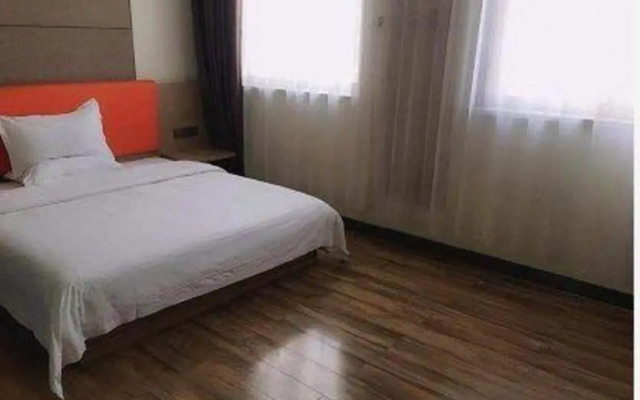 7Days Inn Xuzhou Normal University Yunlong Mountain