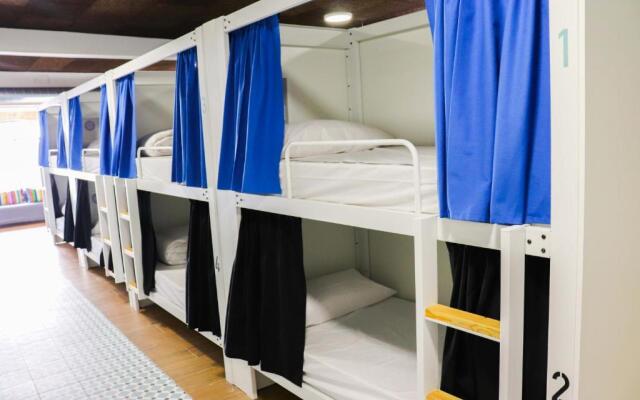 R4Hostel