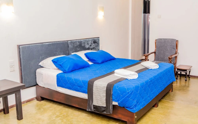 ShiCo Transit Hotel
