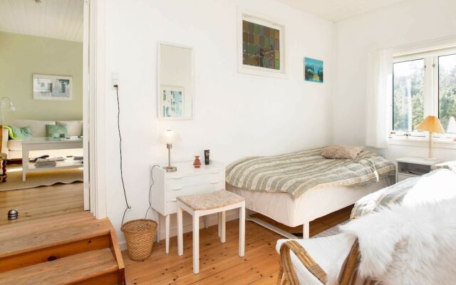 Chic Holiday Home in Hovedstaden near Sea