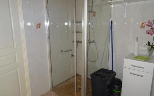 Gite 3 Etoiles Les Nougers (Adults Only)