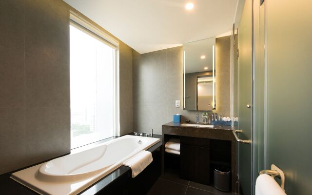 Novotel Suites Hanoi