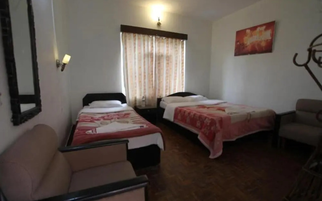 Hotel M&D Suites