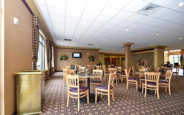 Best Western Premier Pasco Inn & Suites