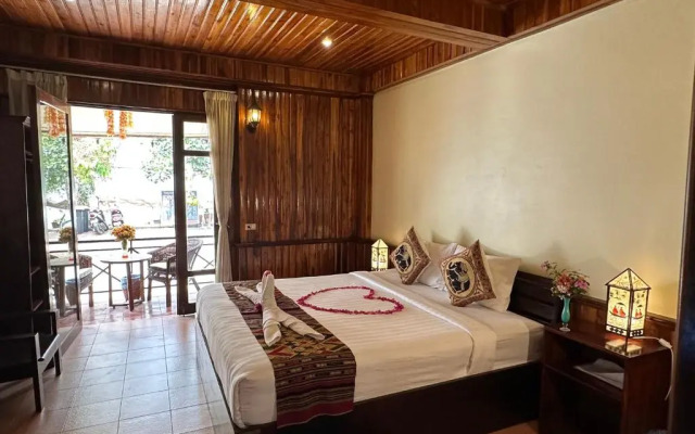 Villa Alounsavath Mekong Riverside