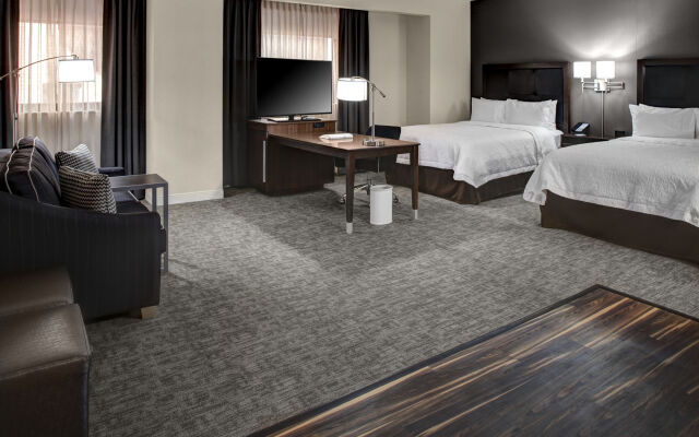 Hampton Inn & Suites Richmond - Downtown