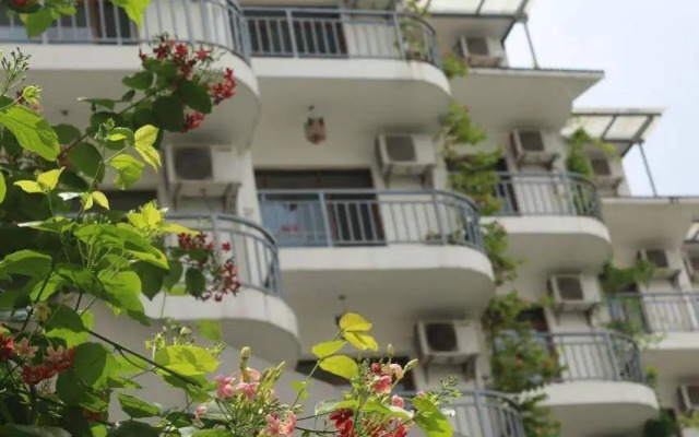 Yangshuo Tangrenjie Hotel