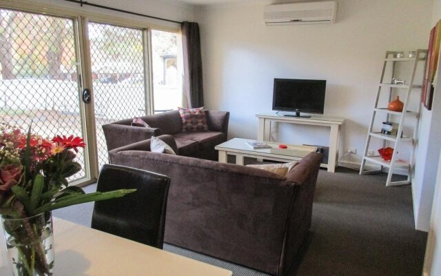 Angaston Mews Apartments