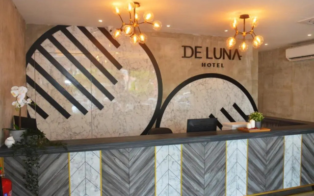 De Luna Hotel
