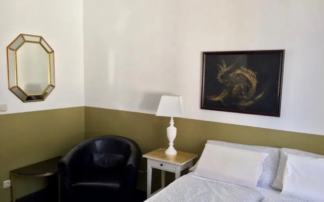 a-domo Apartments Oberhausen - Moderne Wohnungen und Studio Apartments - Gute Anbindung ideal für 1 - 5 Personen