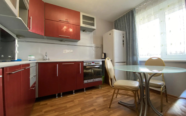 Апартаменты на проспекте Н.С. Ермакова 30